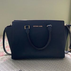Michael Kors Navy Blue saffiano leather bag